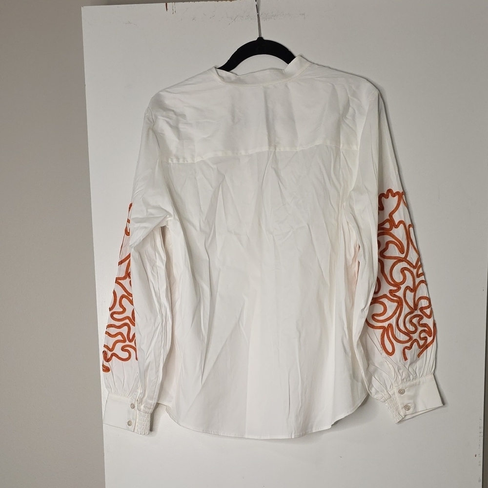 Chico's Ladies Embroidered Seahorse Print - Picture 4 of 4